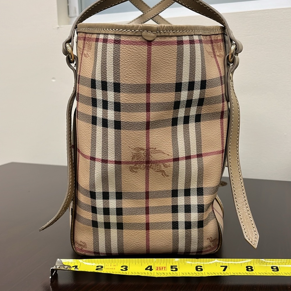 Unique Burberry tote /suede panels - Picture 6 of 11